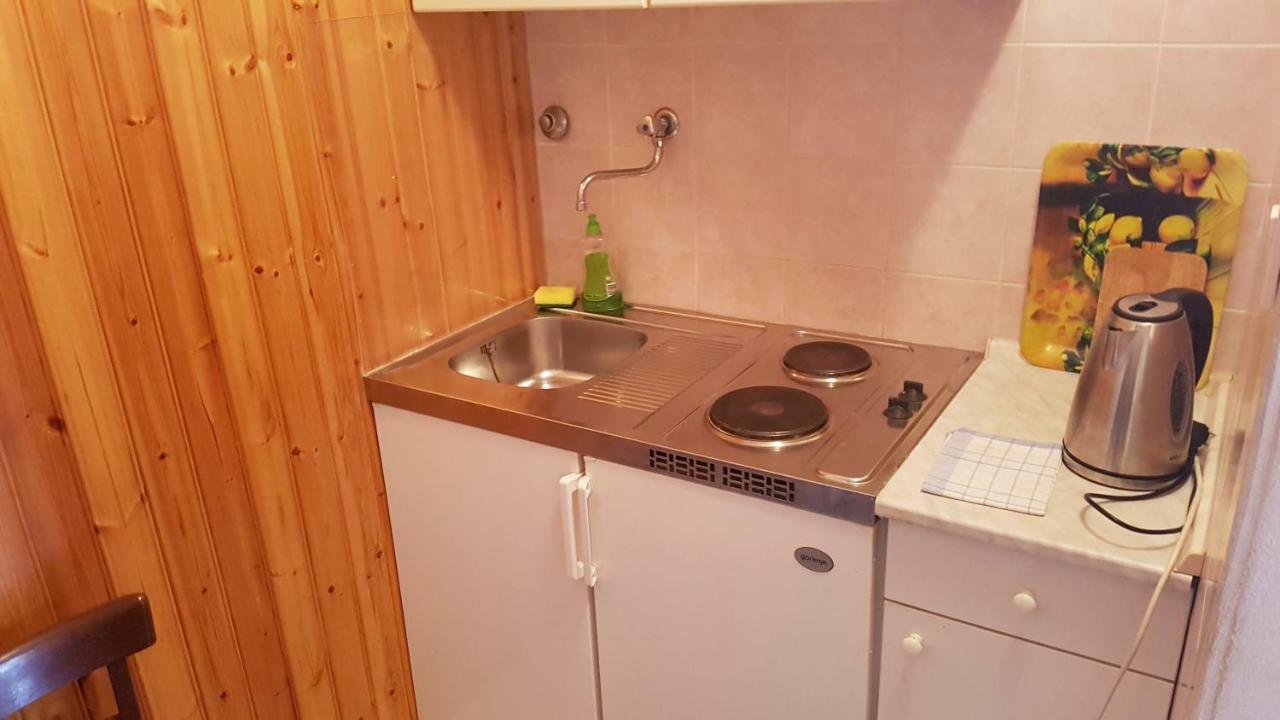 Dinka Guesthouse Makarska Eksteriør billede